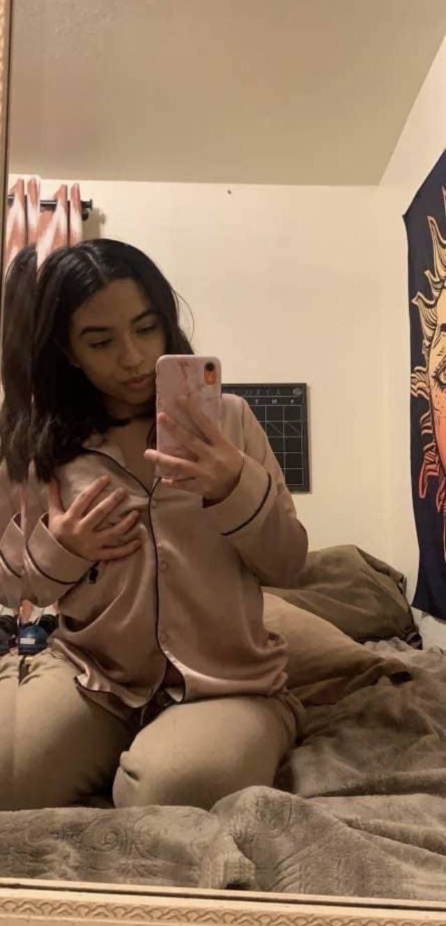 I'm Emily, I'm available for meetup fun add me on Telegram eminic or text me +18638350569 - Image 2